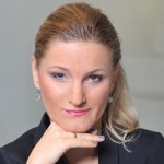 Magdalena Jabłońska — Senior Manager in the team Innovations and R & D PwC